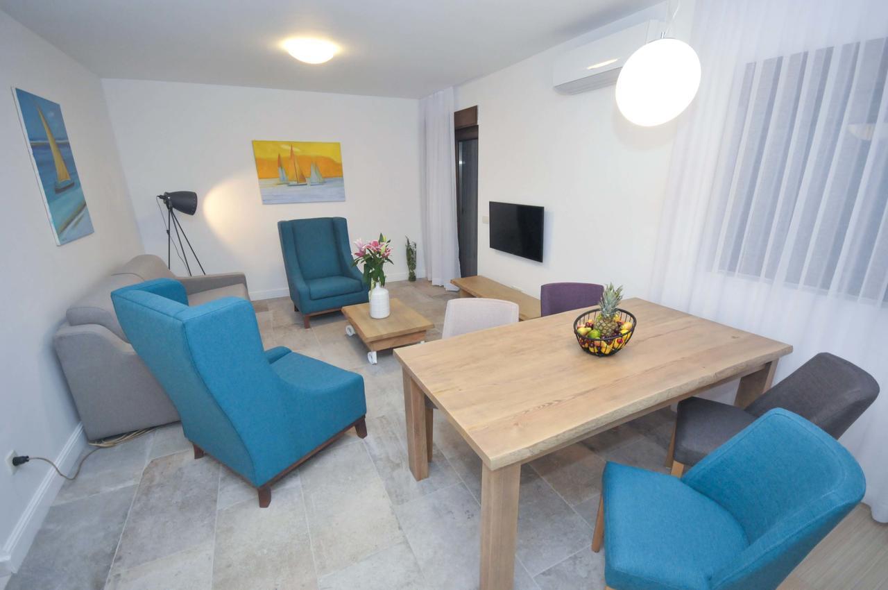 Corso Levante Luxury Suites Petrovazzo Esterno foto