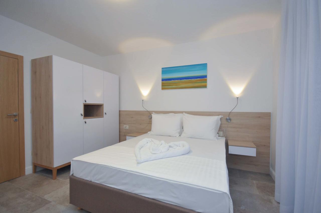 Corso Levante Luxury Suites Petrovazzo Esterno foto